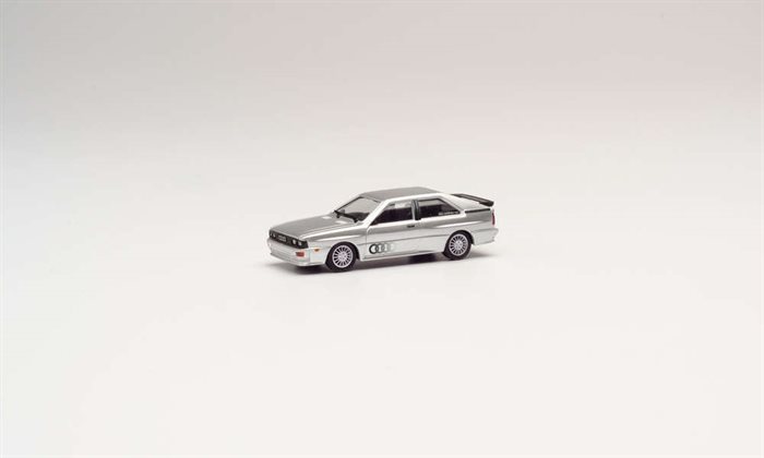 Herpa 033336-004 Audi Quattro, silbermetallic, H0 NYHED 2022