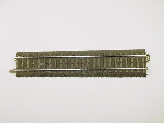 Märklin 24922 Overgangsspor til K skinner 180,3 mm. lang